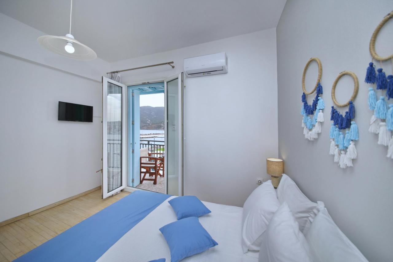 Molos House * Skopelos Town