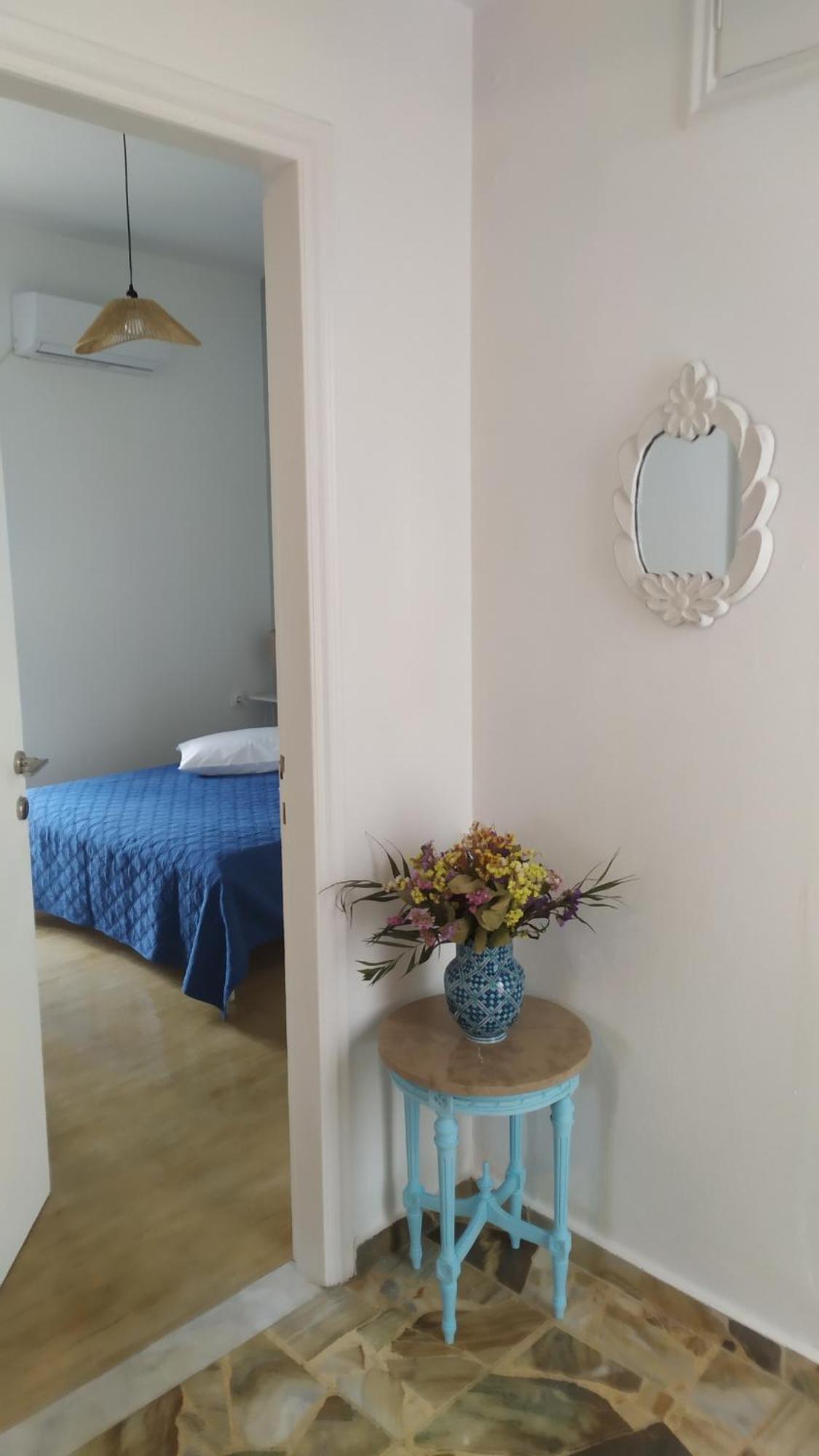 Holiday home Molos House *